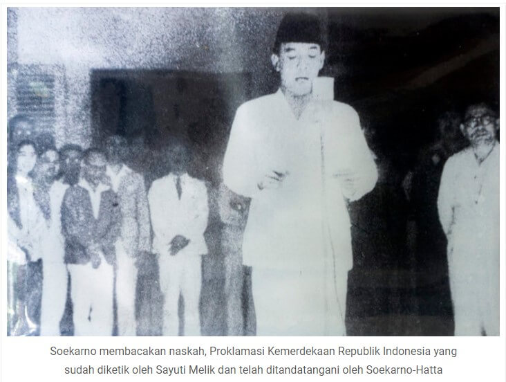 Pembacaan Teks Proklamasi oleh Ir Soekarno
